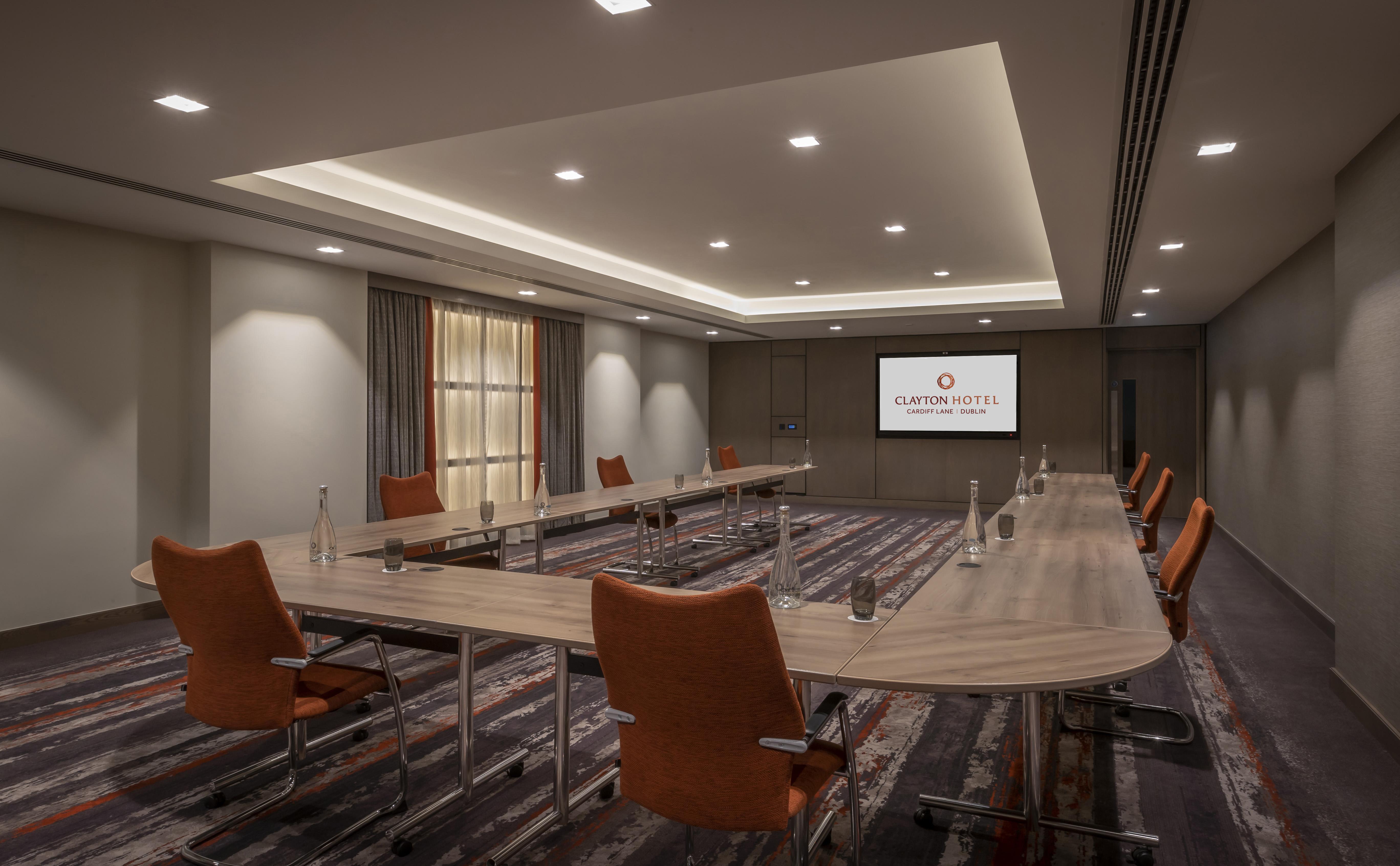 Clayton Hotel Cardiff Lane — Zdjęcia 3